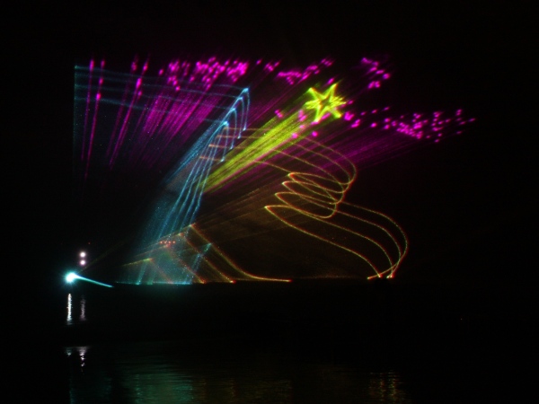 Lasershow Maschsee   060.jpg